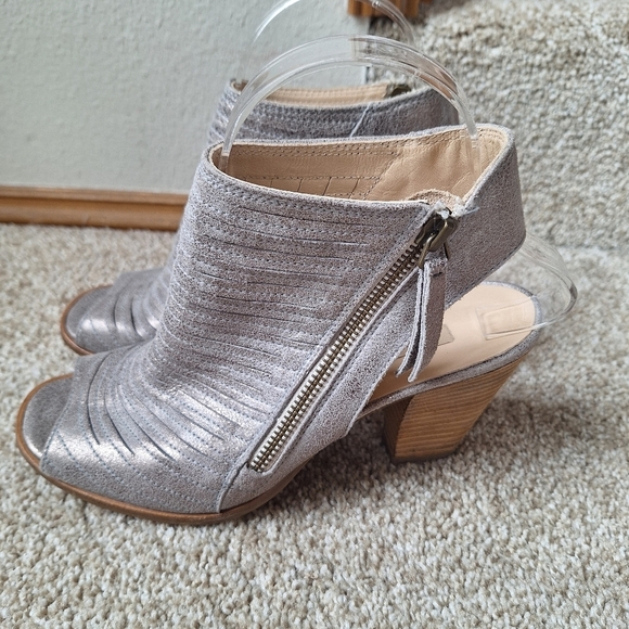 Paul Green Cayanne Side Zip Block Heel Smoke Metallic PeepToe Bootie Womens Sz 7 - Picture 1 of 9